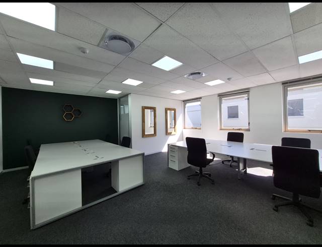 60M² OFFICE TO LET IN ROSEBANK